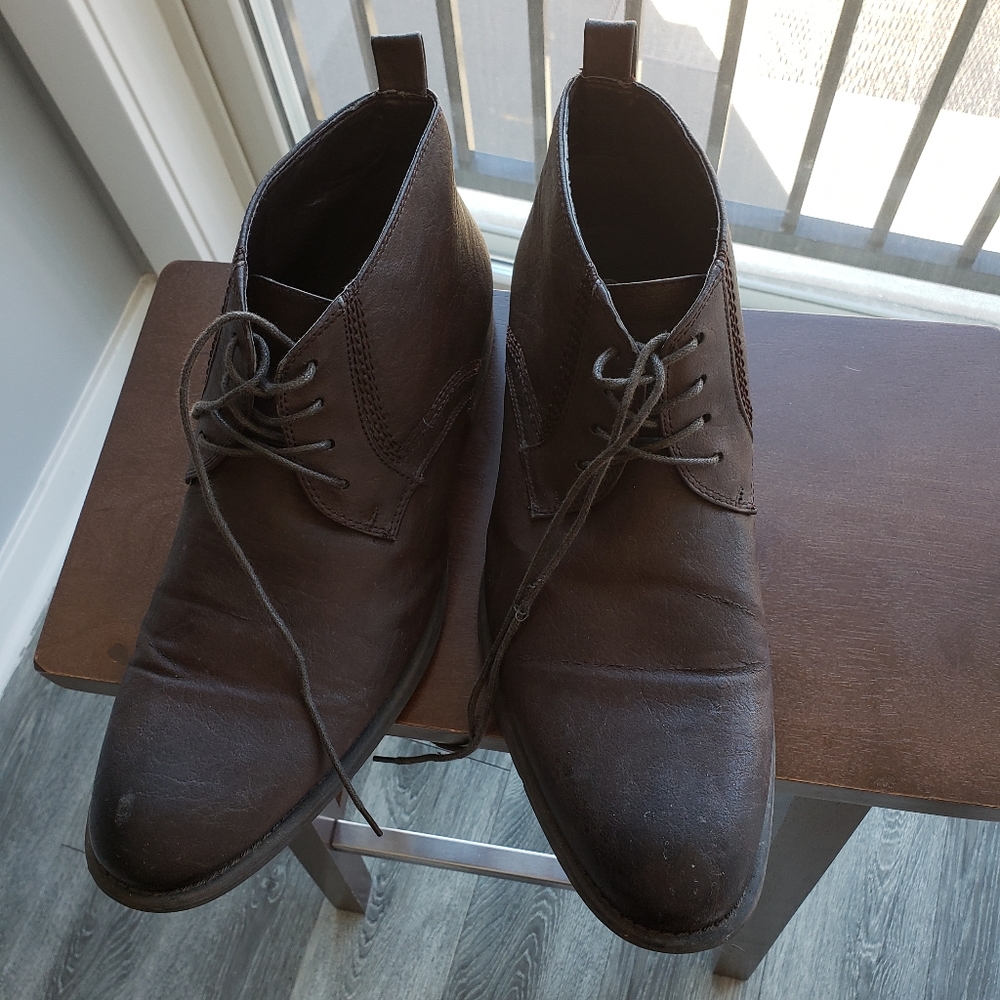 Guess leather dress boots brown size 12